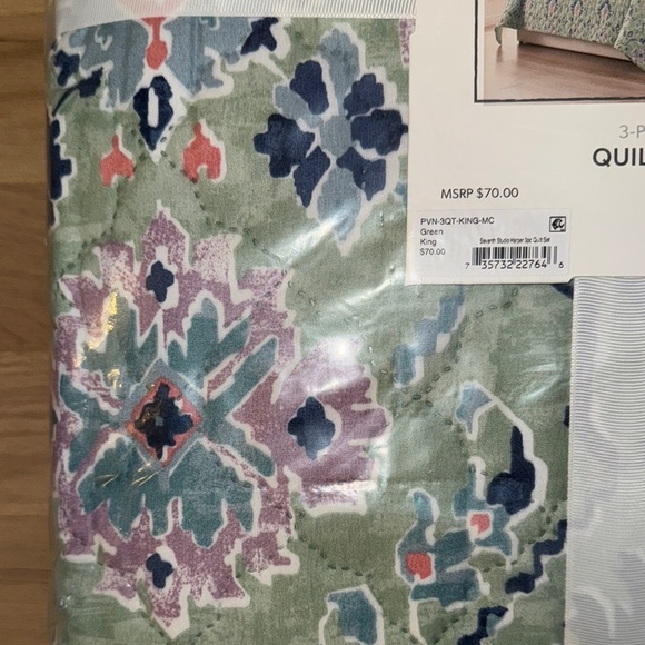 Green and Blue Quilt Set - Picture 3 of 8